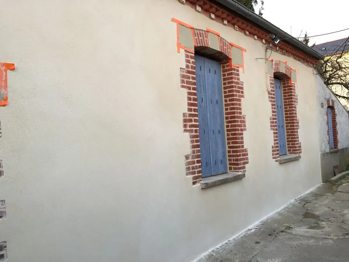 Enduits à l'ancienne et à la chauxMontgermont-Ravalement