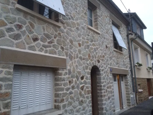 Joints à la chauxRennes-Ravalement