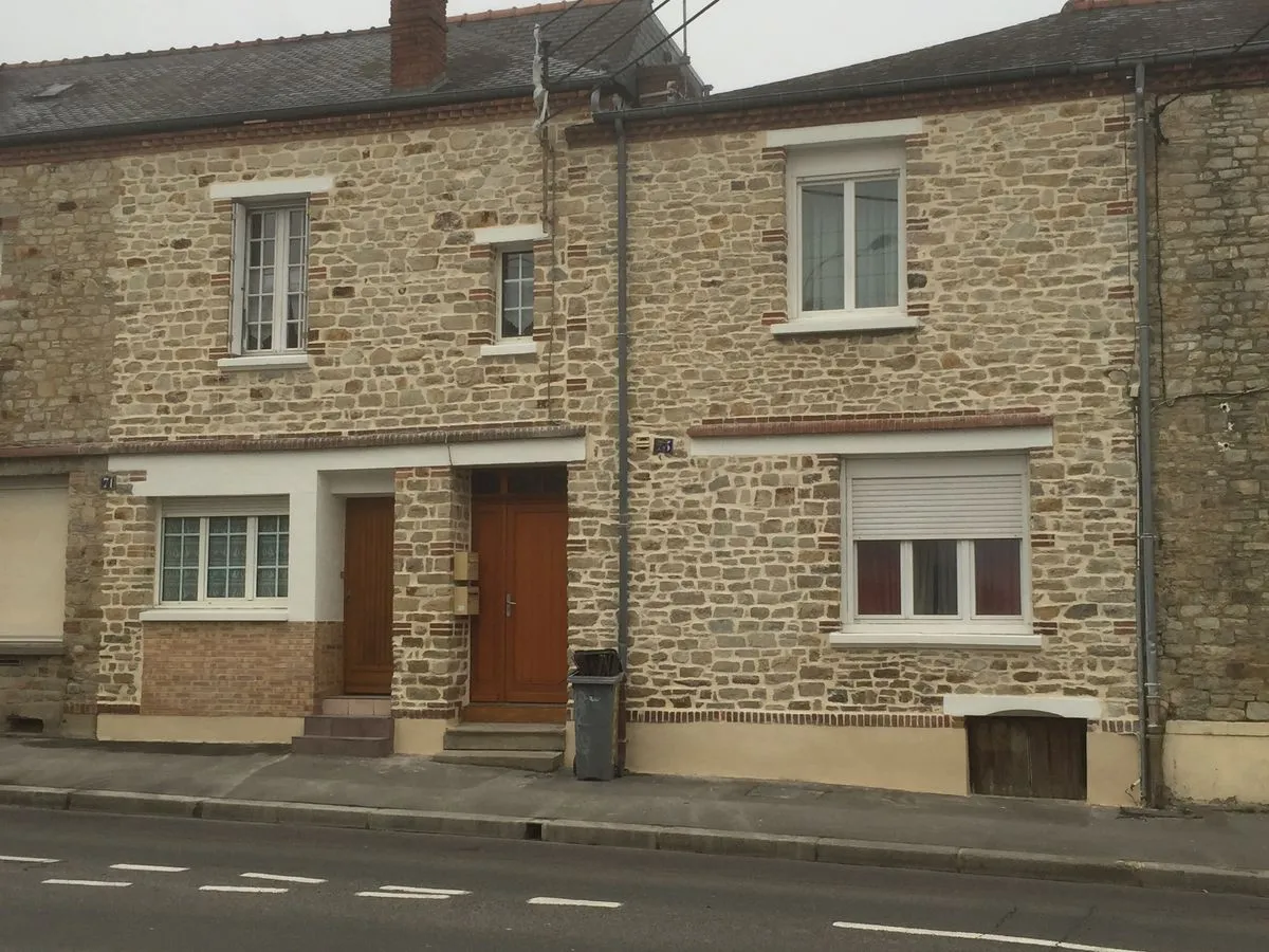 Joints à la chauxRennes-Ravalement